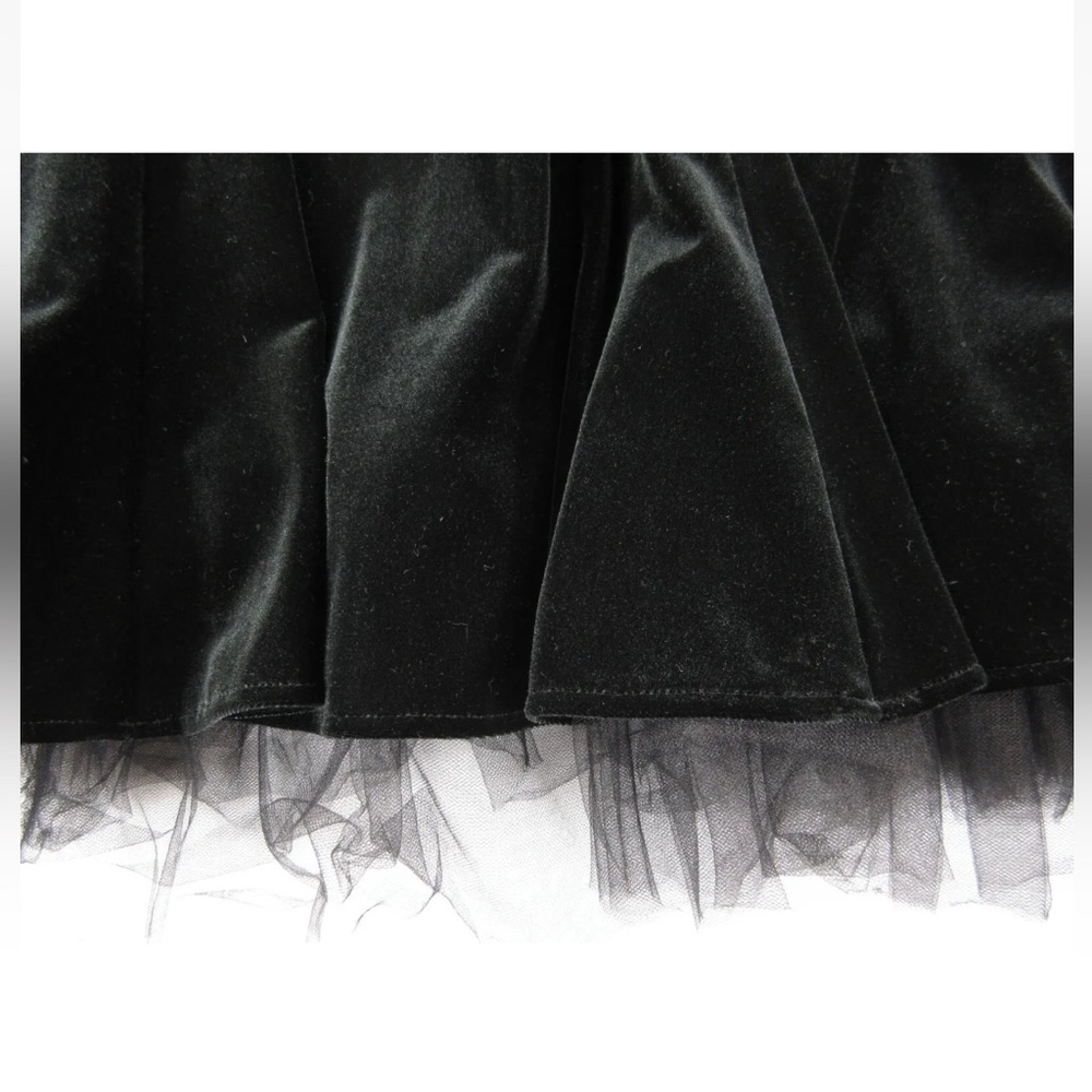 Betsy & Adam By Linda Bernell Black velvet fit & flare party/formal dress. NWT! - Picture 4 of 13